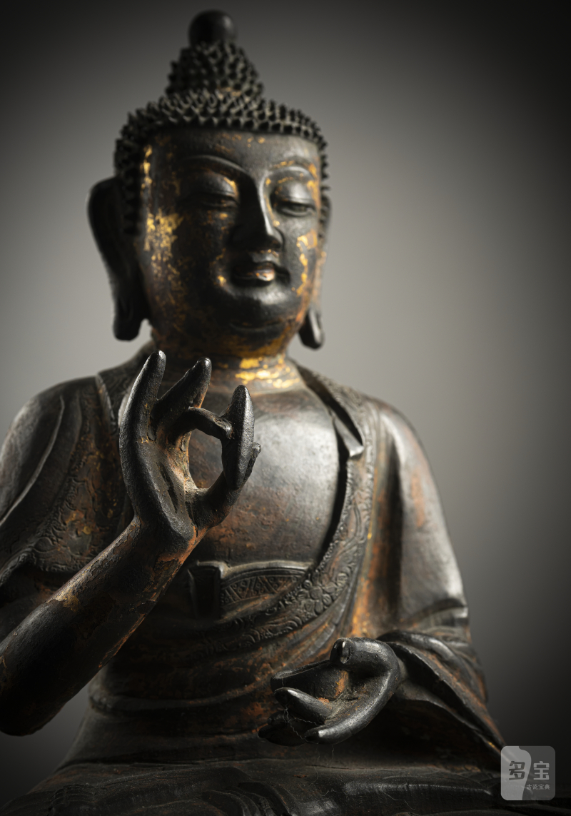 A bronze figure of Buddha Shakyamuni on a lotus throne with remnants of gilding - 图4